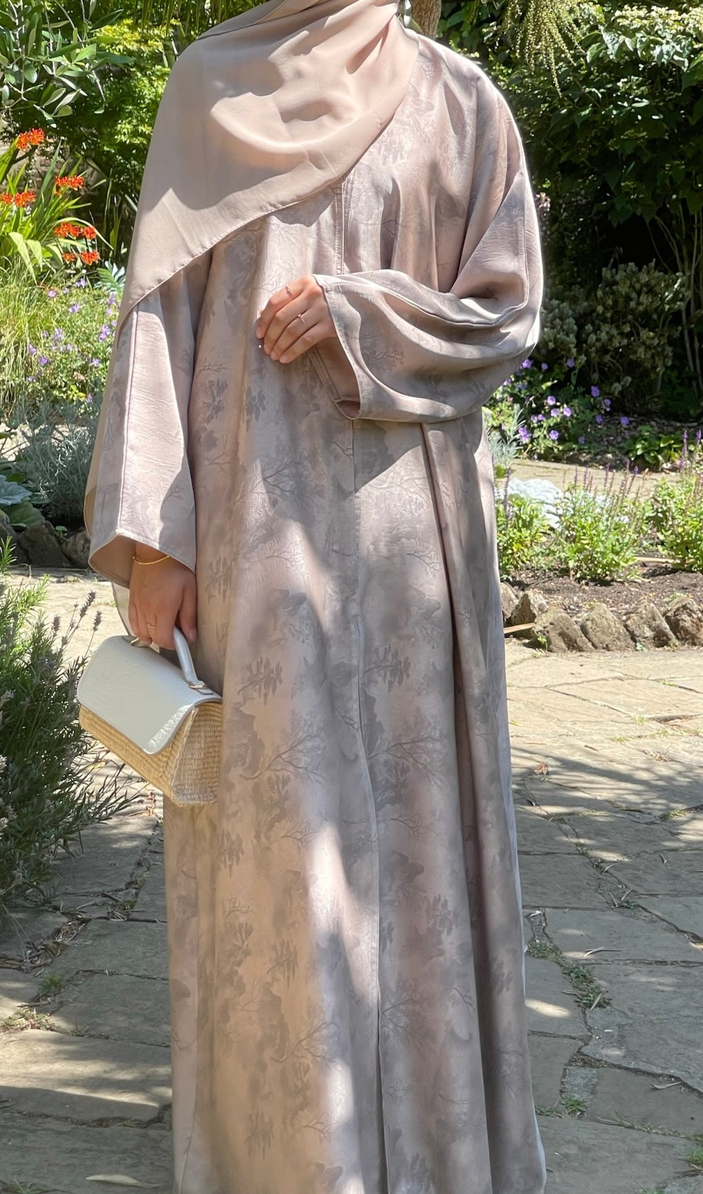 Amara Abaya