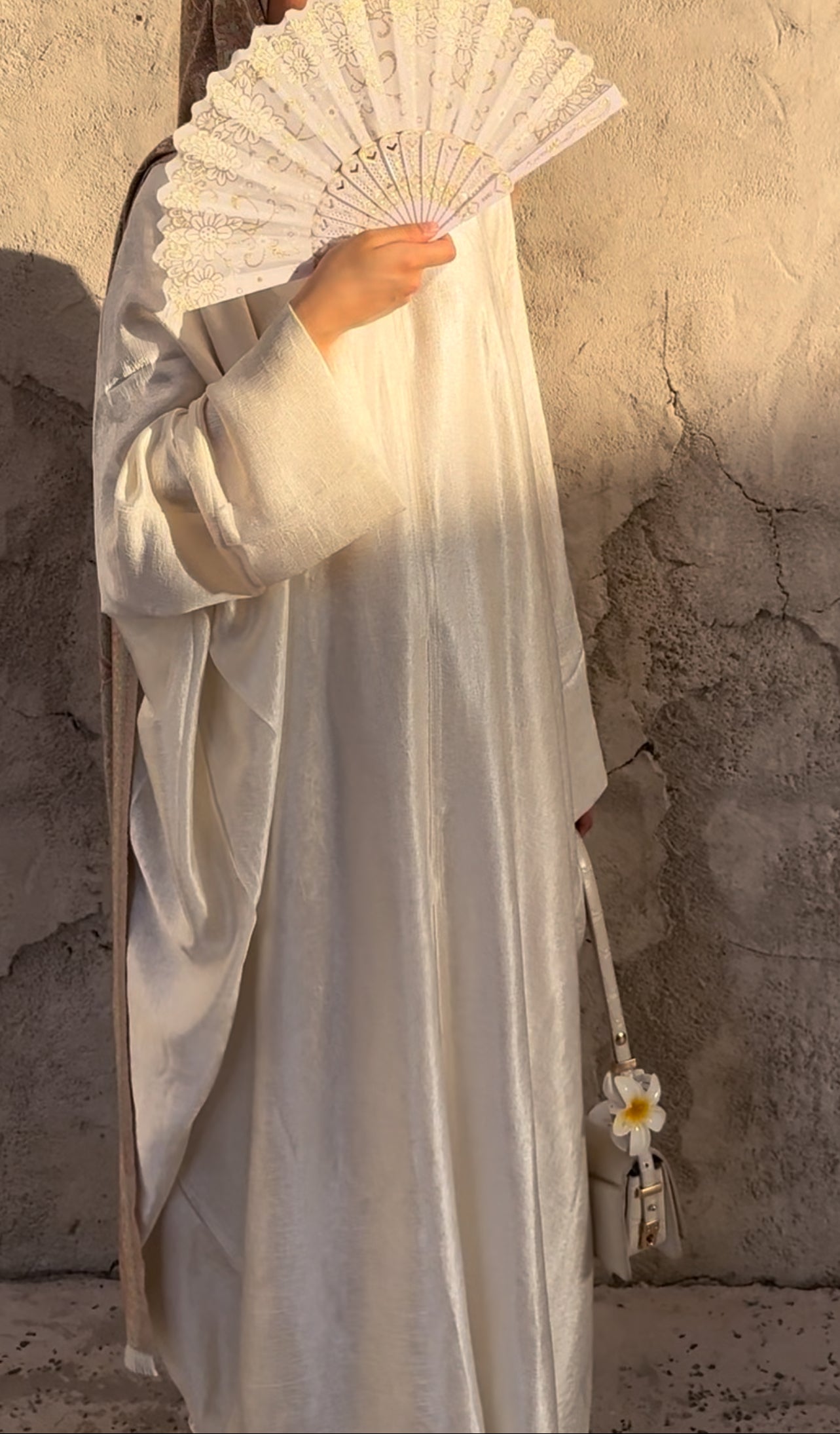 Ela Abaya (White)