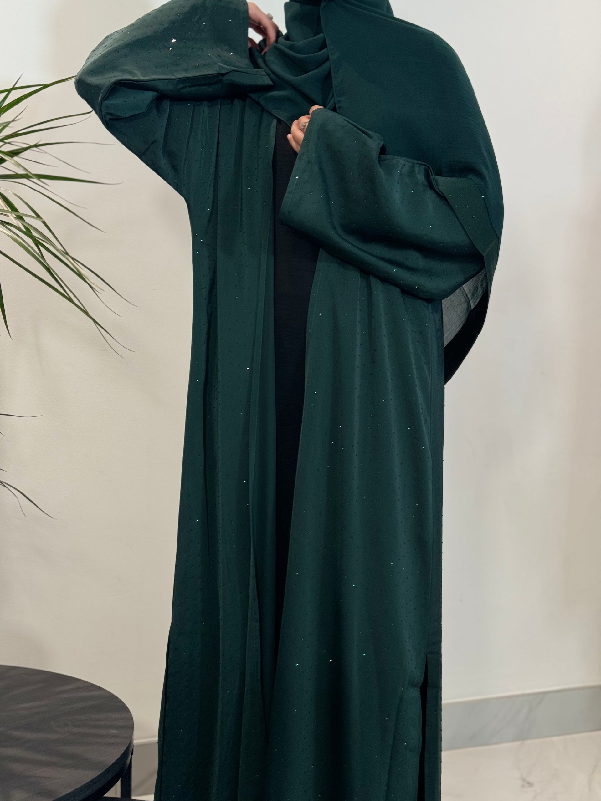 Hira Abaya - Emerald