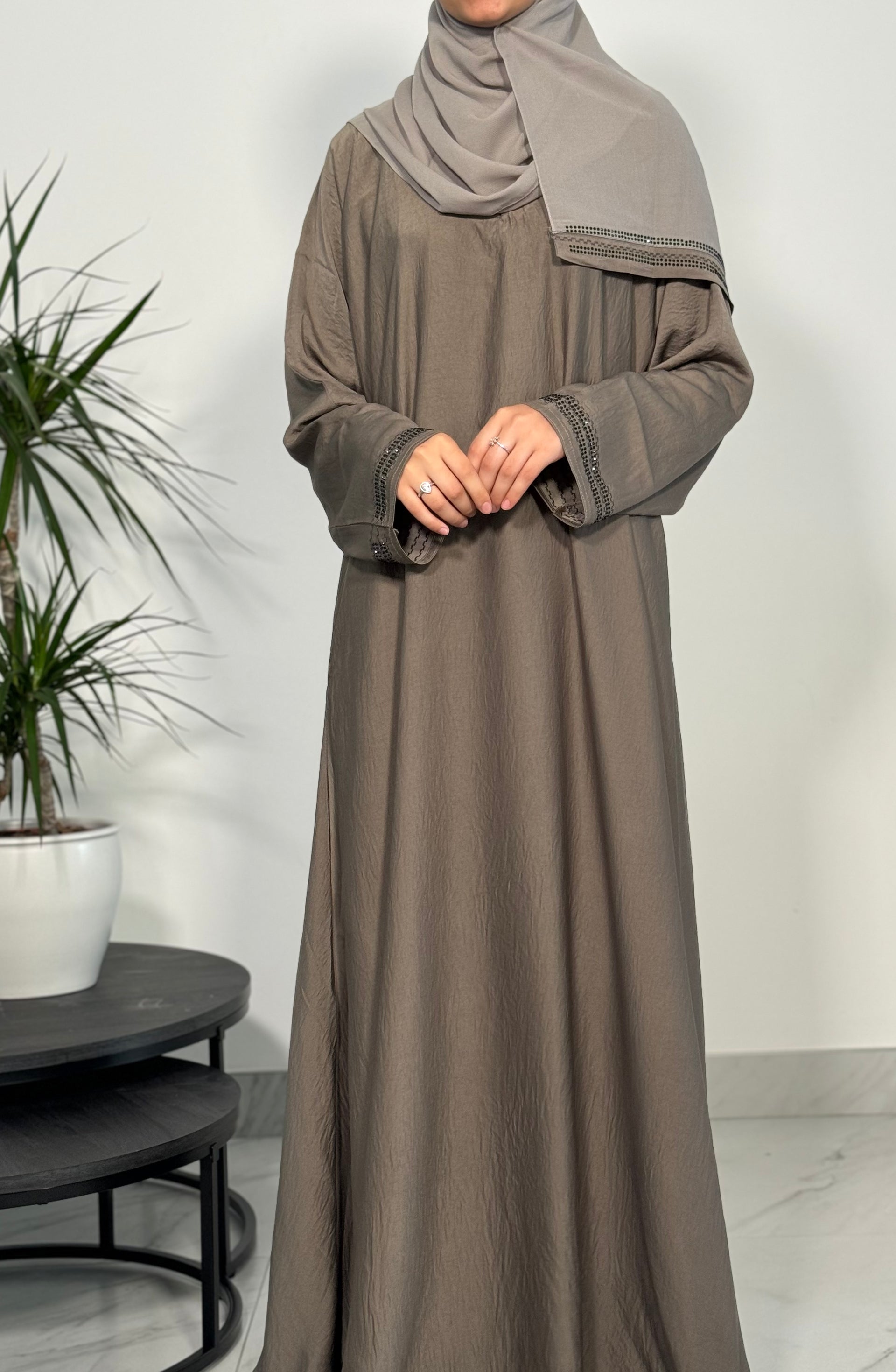 Lana Abaya - Clay