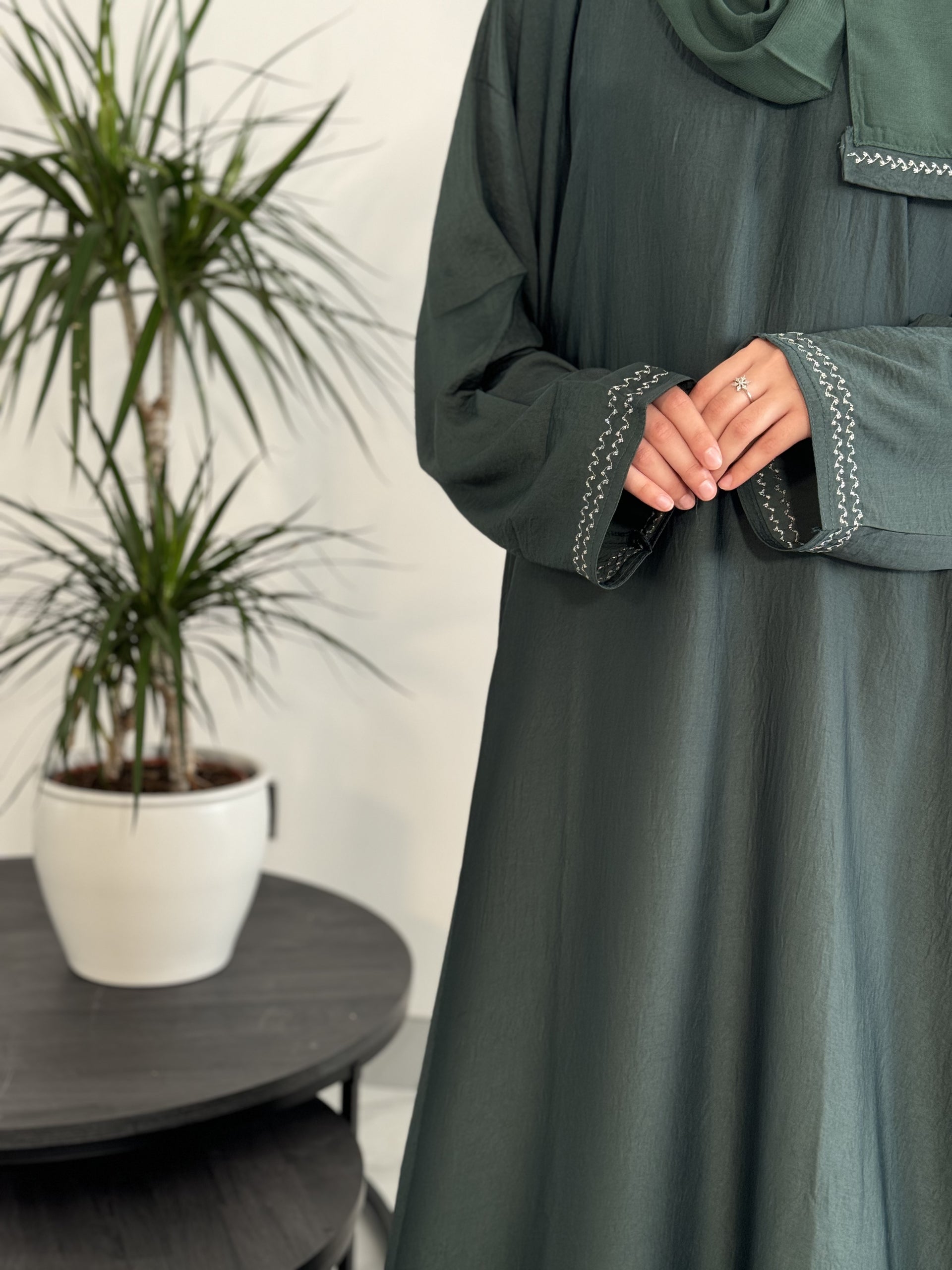 Lana Abaya - Green