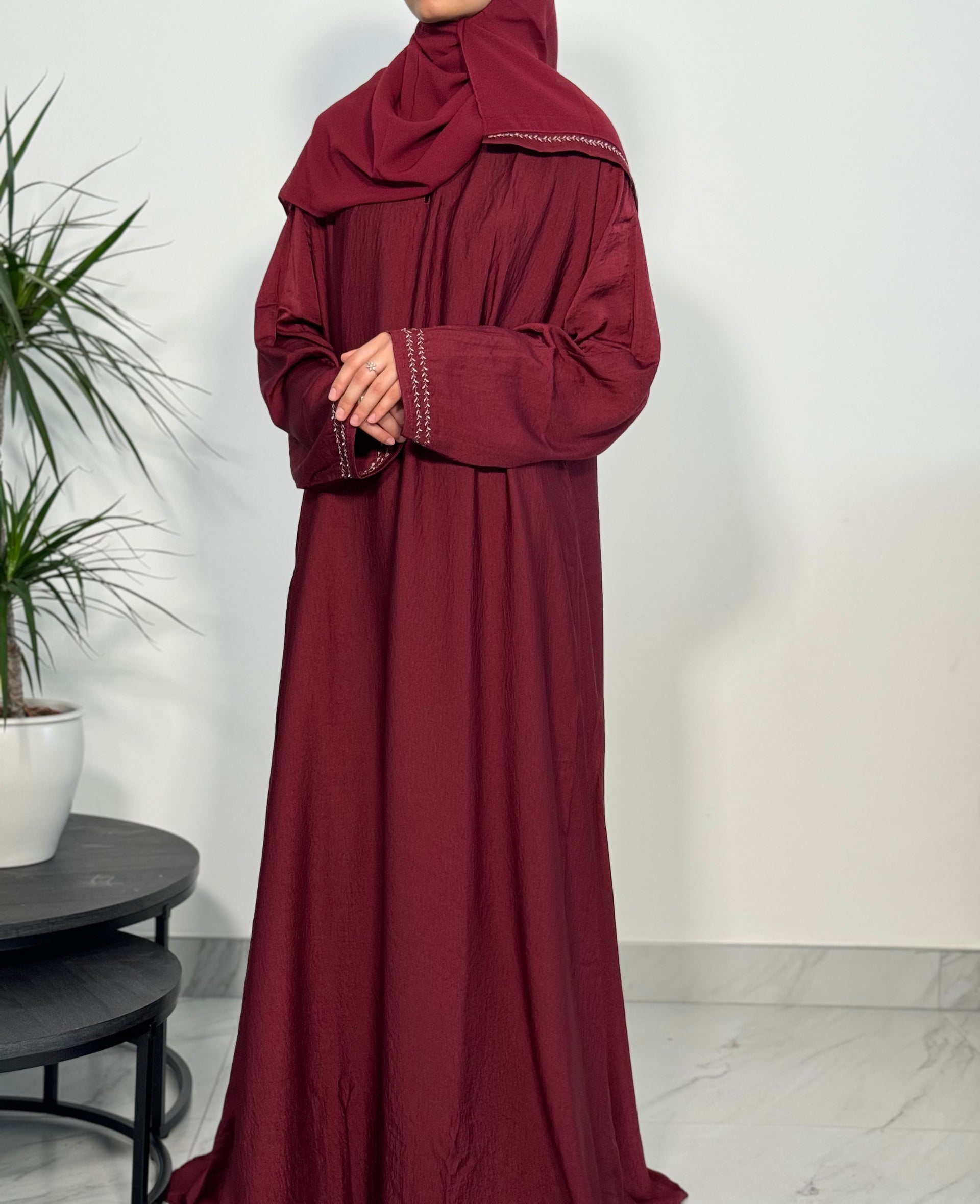 Lana Abaya - Maroon