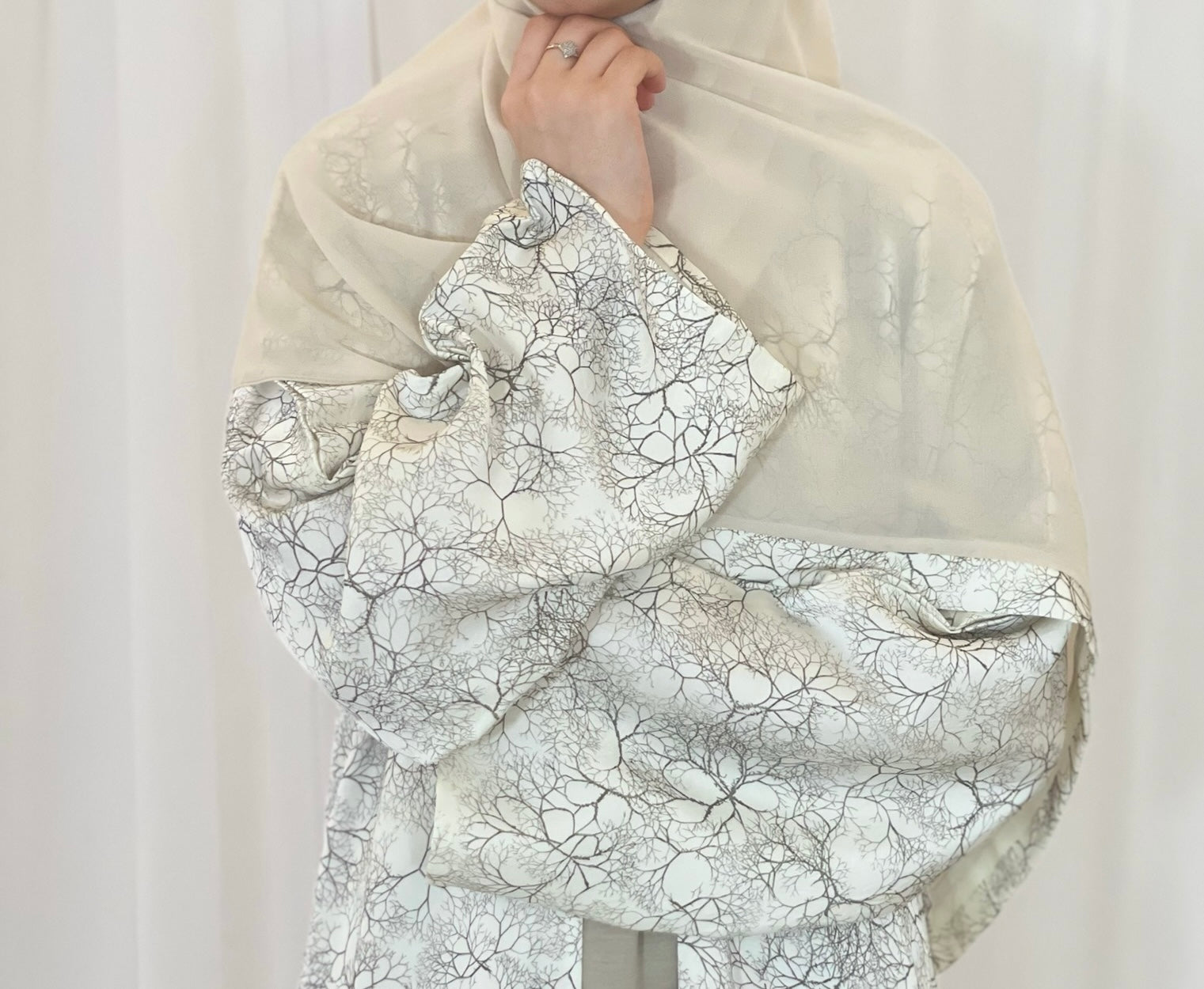 Sana Abaya
