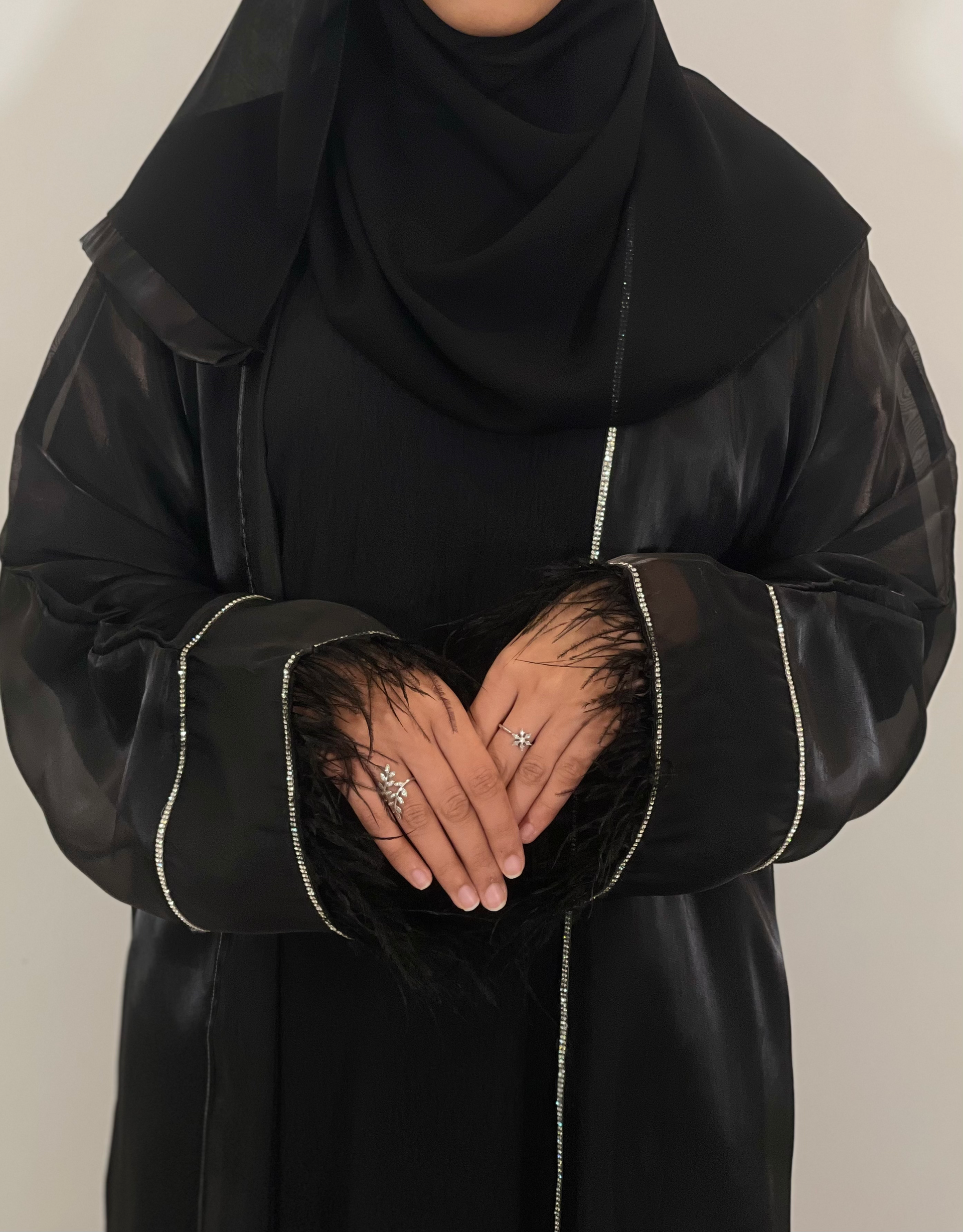 Yara Abaya - Black
