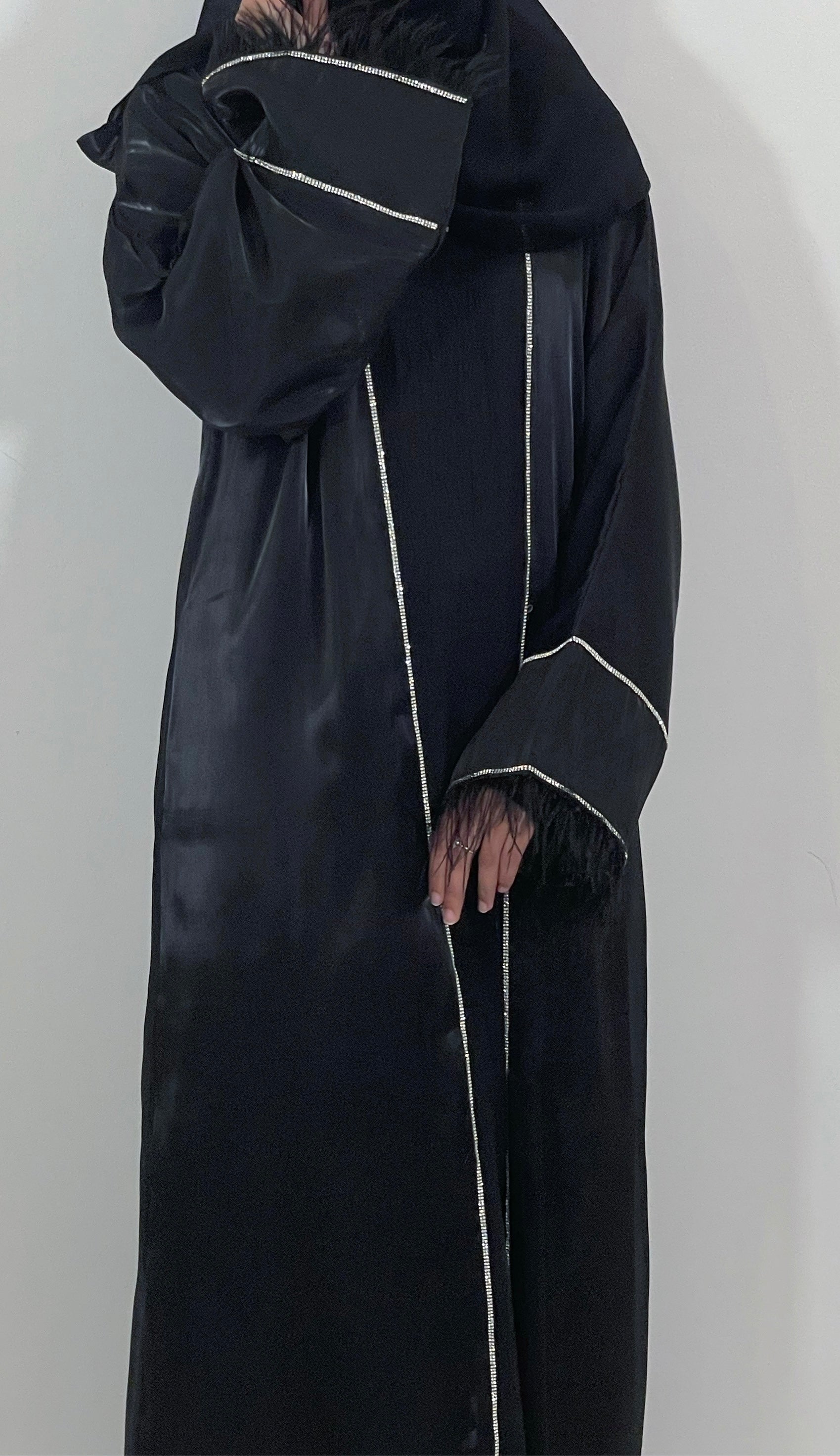 Yara Abaya - Black